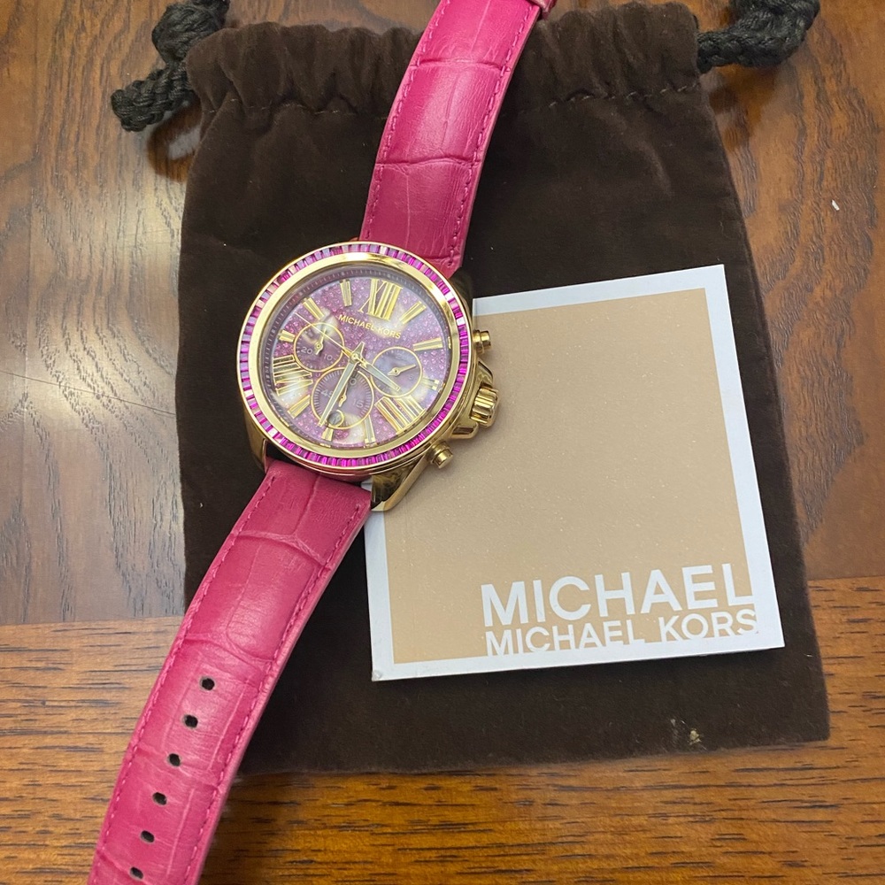Micheal Kors pink crocodile leather style watch